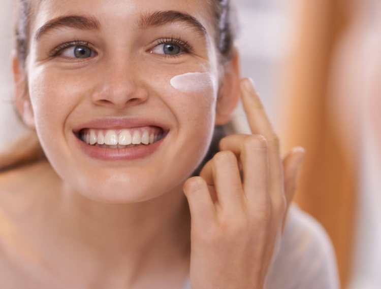 Cilt Bakımı Tarihçesi?