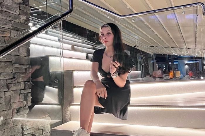 Esila Biltekin Kimdir