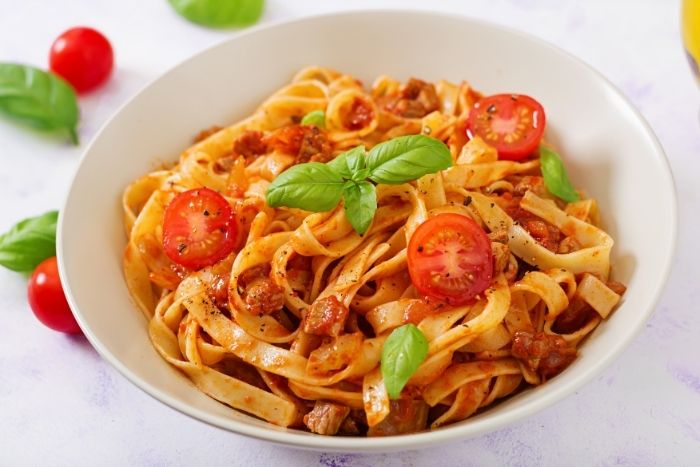Noodle Yanına Ne Gider