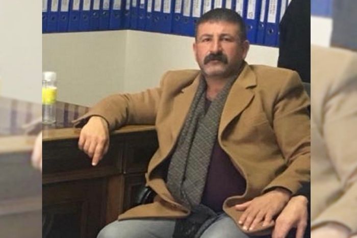 Şirin Akçay Kimdir