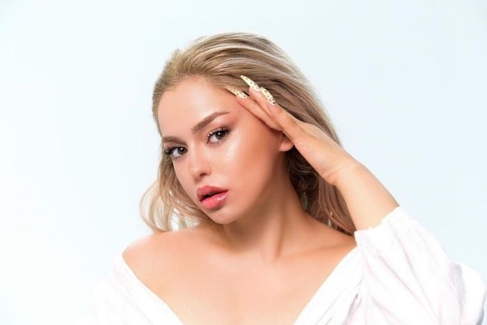 Aymira Koçaklı Kimdir